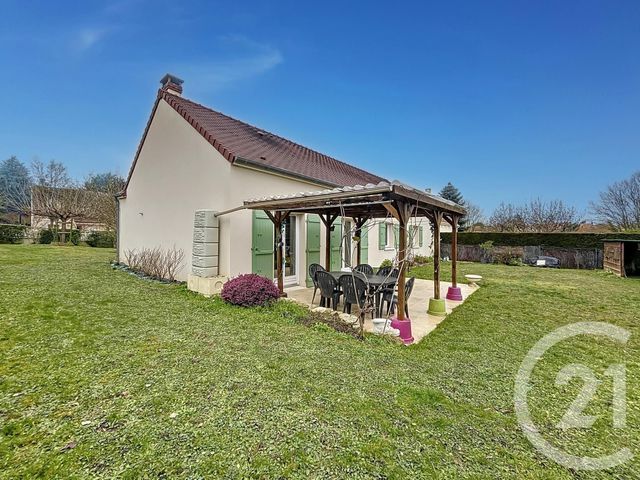 maison à vendre - 5 pièces - 102.51 m2 - SAVIGNY LE TEMPLE - 77 - ILE-DE-FRANCE - Century 21 Cerim