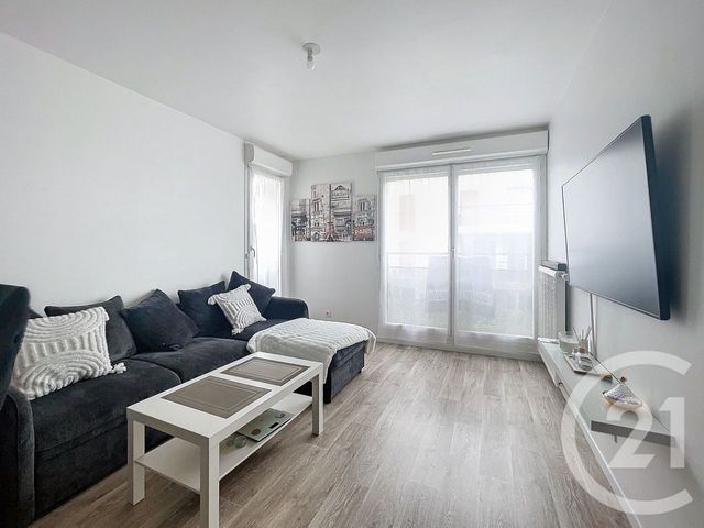 Appartement F2 à vendre - 2 pièces - 39.47 m2 - LIEUSAINT - 77 - ILE-DE-FRANCE - Century 21 Cerim