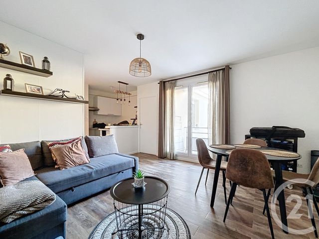 Appartement F2 à vendre MOISSY CRAMAYEL